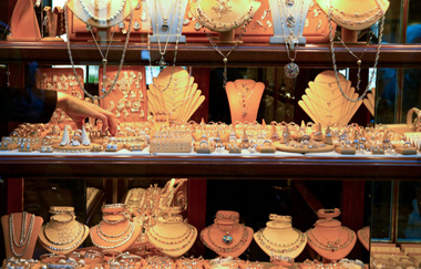 Florence Shopping-Ponte Vecchio Gold Store